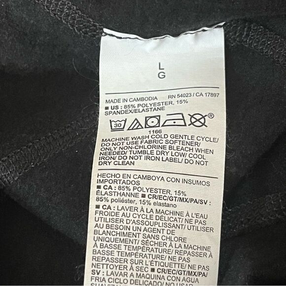 Old Navy Extra High-Waisted CloudComfy Joggers - Picture 7 of 7